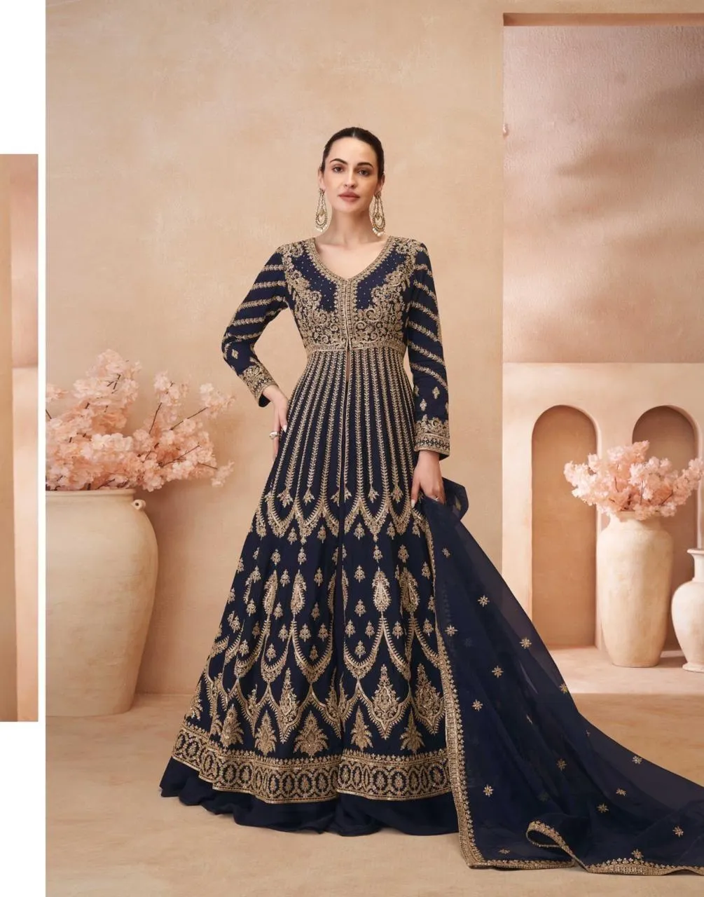 Sayuri Naari - 5752 E Sayuri Naari - 5752 E - Image 1